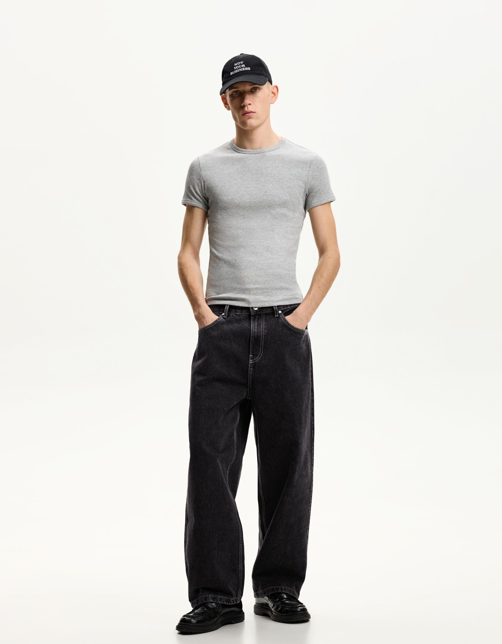 pantaloni-bershka-623dke-1.jpg
