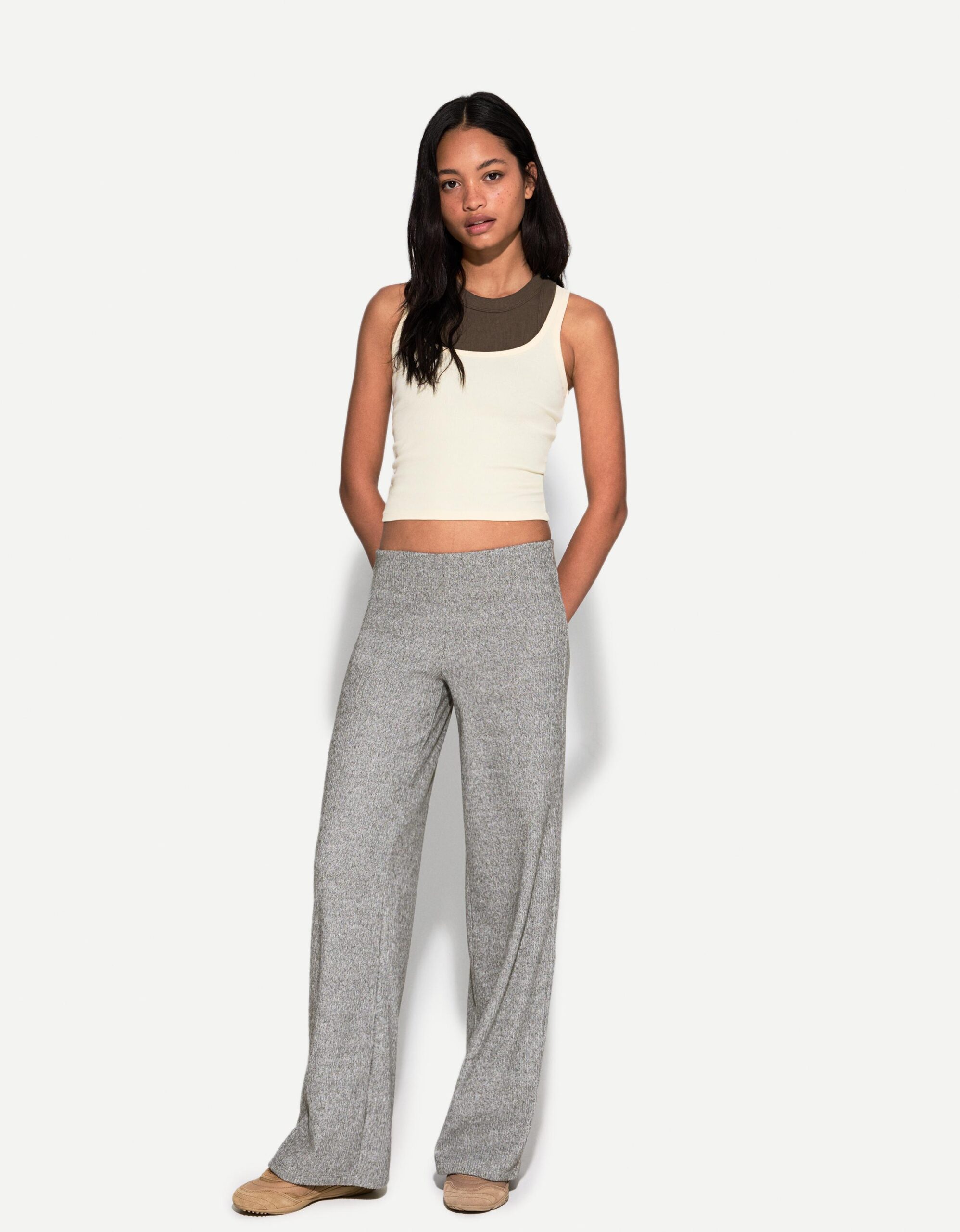 pantaloni-bershka-634xhw-1.jpg