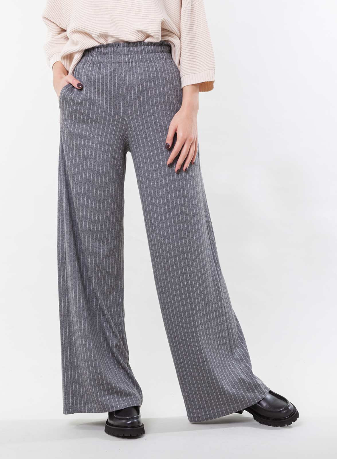 pantaloni-grigi-donna-702jps-1.jpg