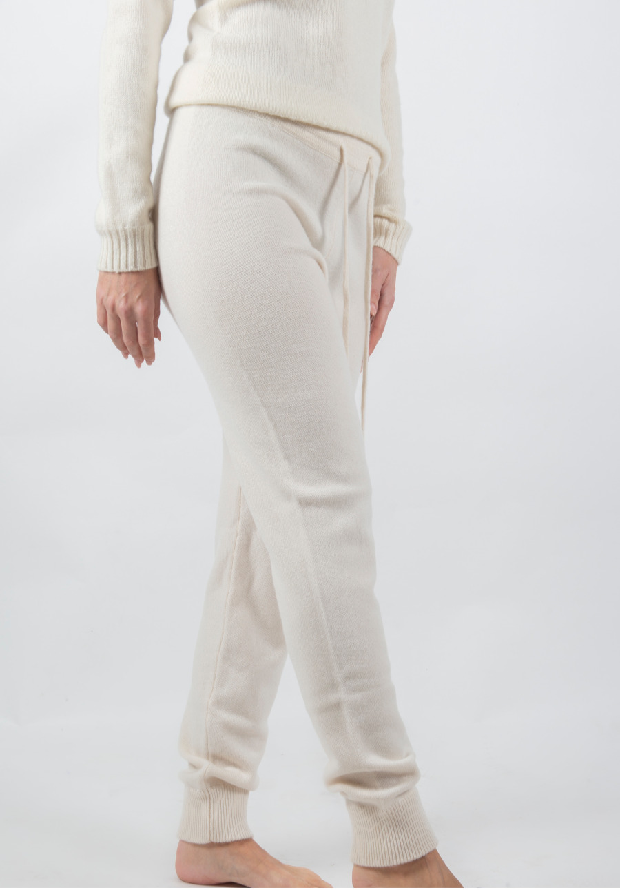 pantaloni-jogger-donna-741kyl-1.jpg