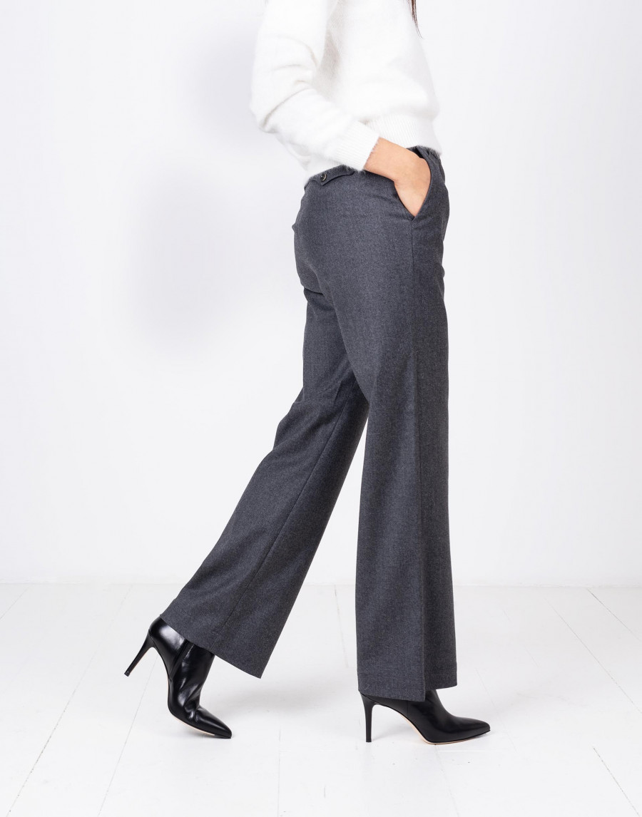 pantaloni-lana-535iot-1.jpg