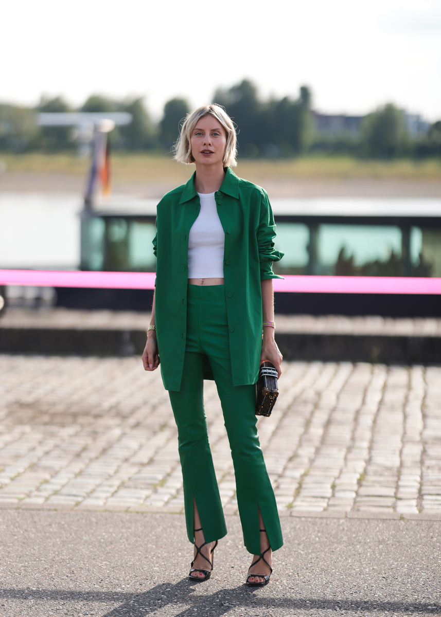 Riani Fashion Festival Street Style In Dusseldorf